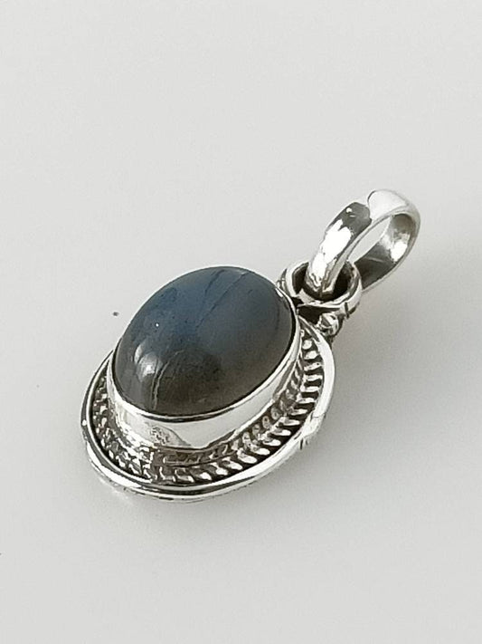 Genuine Labradorite Gemstone SOLID 925 SILVER Simple Oval Pendant, Labradorite Silver Pendant, Gray Green Blue Gemstone Pendant, Australia, Zorbajewellers