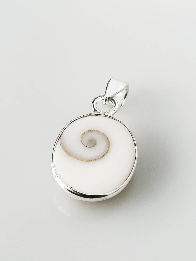 Genuine Shiva Eye Gemstone Solid 925 Silver Minimalist Oval Pendant, Shiva Shell Pendant, Pisces Zodiac & March Birthstone Gift, Australia, Zorbajewellers