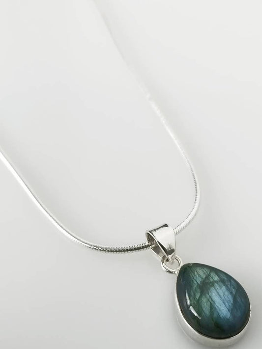 Teardrop/Pear shaped solid 925 Silver Genuine Labradorite Gemstone Pendant, MEDIUM Minimalist Pendant, Blue green gray pendant, Australia, Zorbajewellers