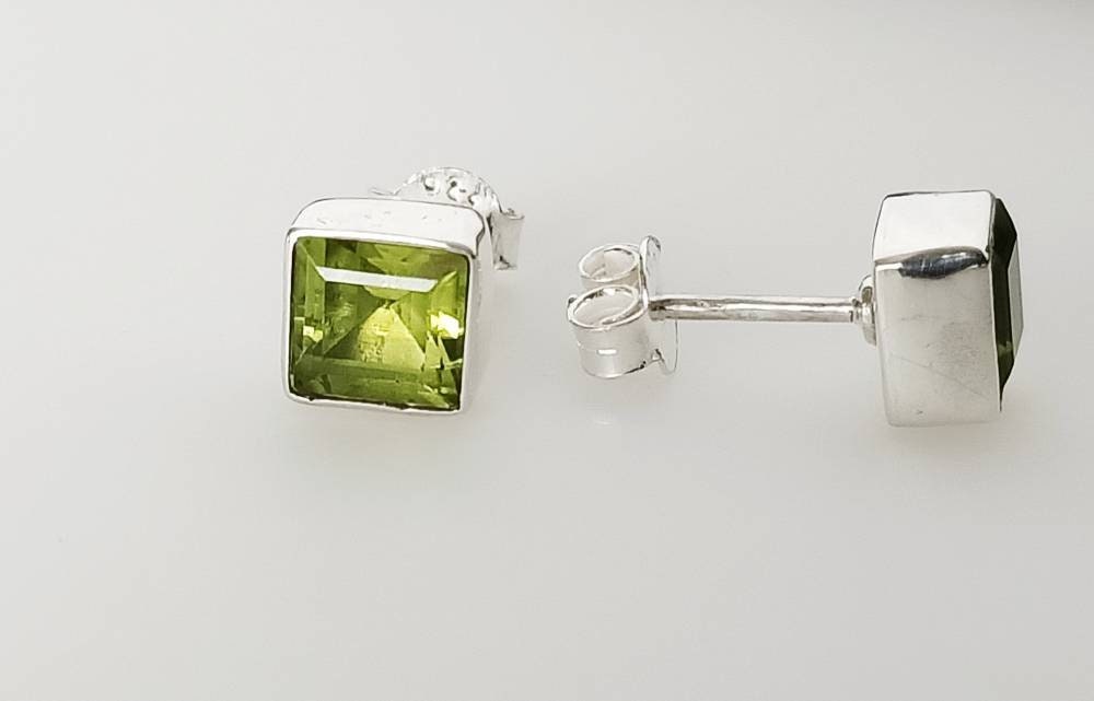 Genuine PERIDOT Gems Solid 925 Sterling SILVER Minimalist Square Stud Earrings, Olive Green Beautifully Cut Peridot Stud Earrings, Australia, Zorbajewellers