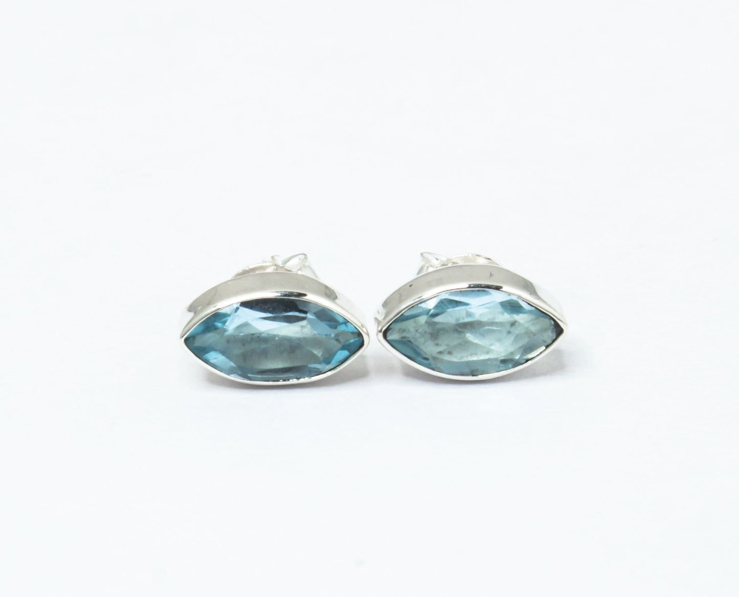 Leaf Shaped Genuine Blue TOPAZ Gemstones 925 Silver Minimalist Stud Earrings, Sagittarius Zodiac December Birthstone, Australia, Zorbajewellers