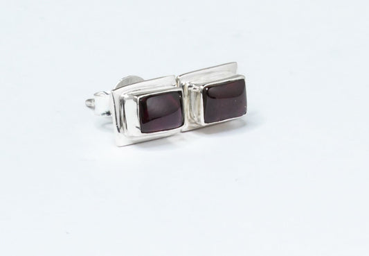 Genuine Red GARNET Gems 925 Silver Rectangle Simple Stud Earrings, Garnet Stud Earrings, Capricorn Zodiac January Birthstone, Australia, Zorbajewellers