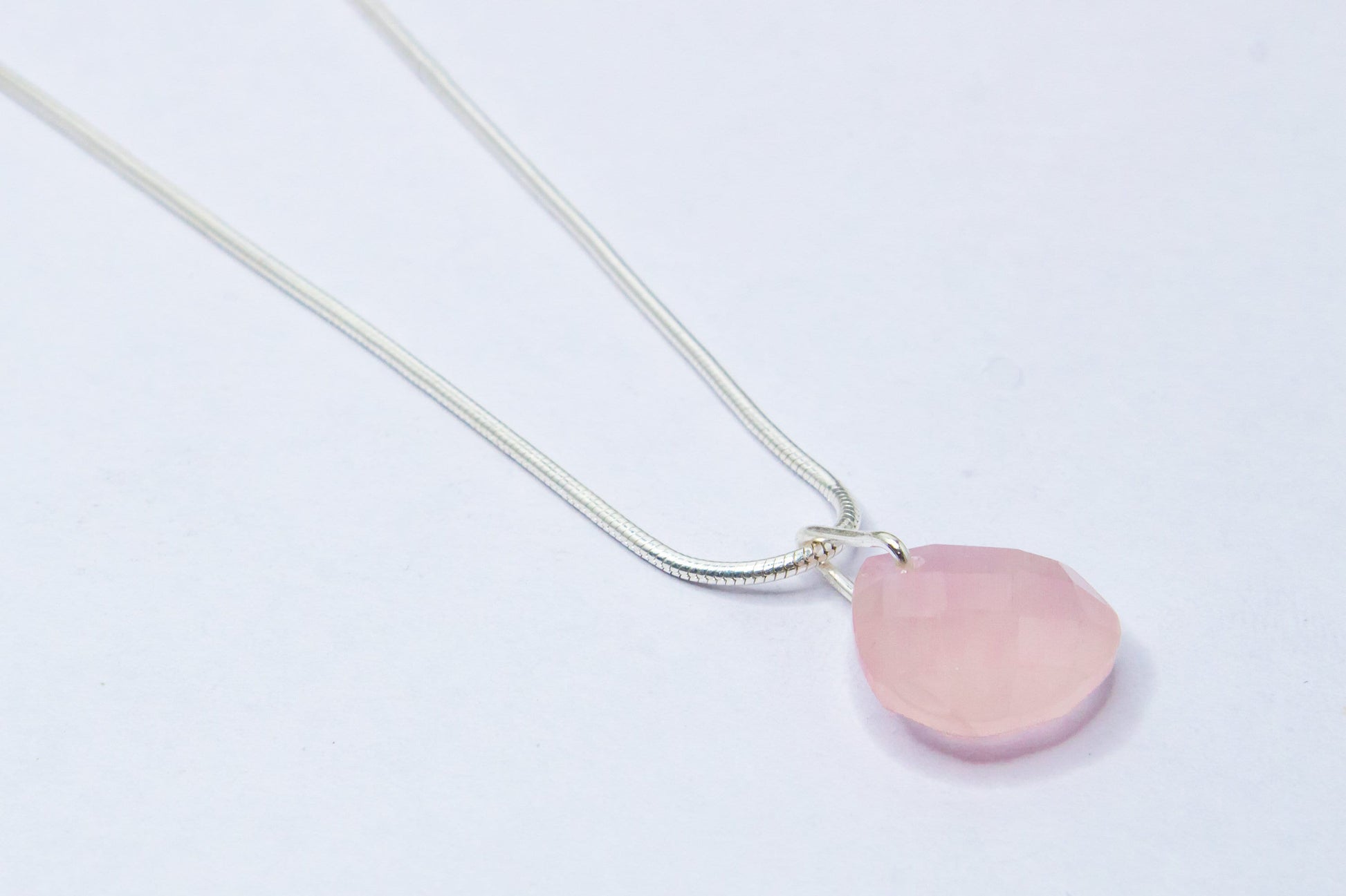 Genuine Rose QUARTZ Gem Simple Teardrop Shaped Pendant, Minimalist Pink Gemstone Pendant, Taurus Zodiac January Birthstone, Australia, Zorbajewellers