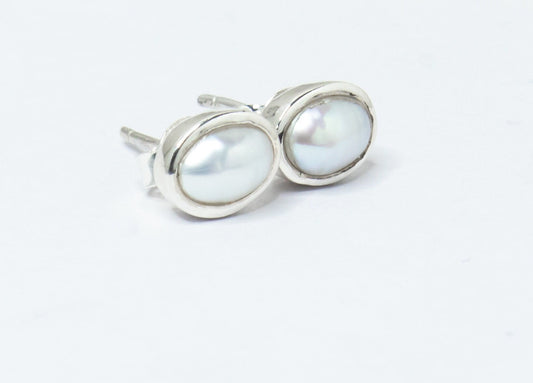 Oval Shape White PEARL Solid 925 Sterling Silver Stud Earrings, Minimalist Pearl Silver Studs, Pearl Studs, Pearl Earrings, Australia, Zorbajewellers