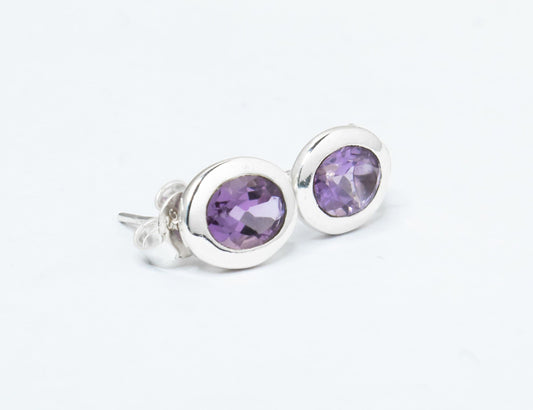 Oval AMETHYST Gemstone Solid 925 Sterling Silver Stud Earrings, Minimalistic Purple Stud Earrings, Aquarius Zodiac Birthstone, Australia, Zorbajewellers