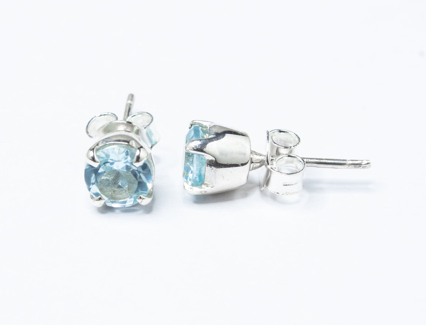 Beautifully Cut Genuine Blue TOPAZ Gems 925 SILVER Prong Set Round Stud Earrings, Sagittarius Zodiac December Birthstone Studs, Australia, Zorbajewellers