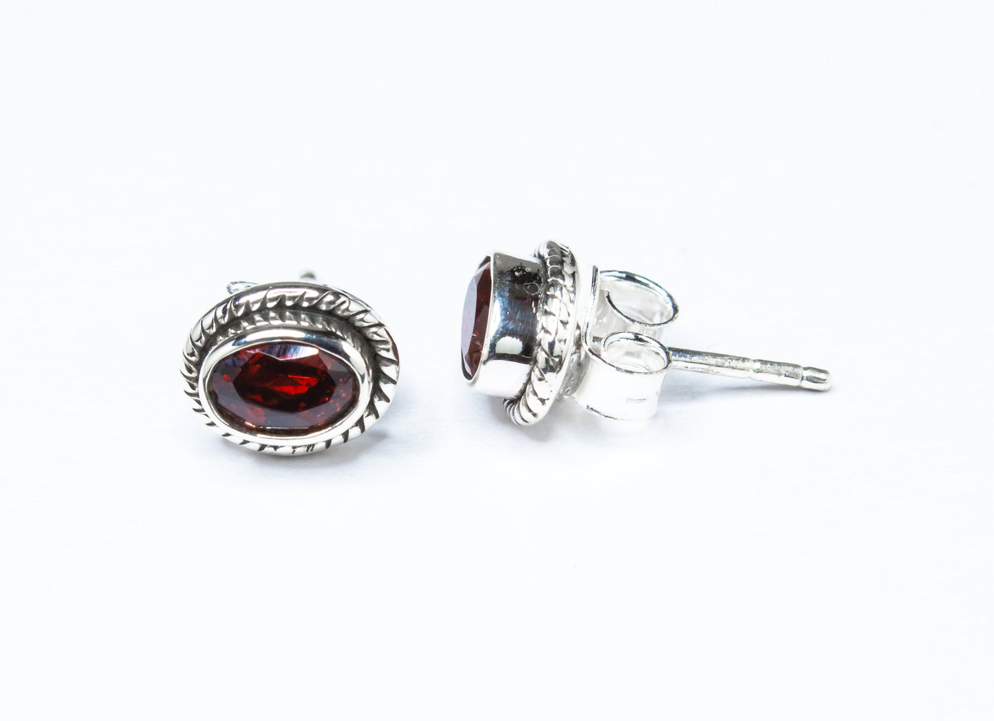 Oval Shaped Genuine Red GARNET Gemstone 925 SILVER Stud Earrings, Red Garnet Stud Earrings, Capricorn Zodiac January Birthstone, Australia, Zorbajewellers