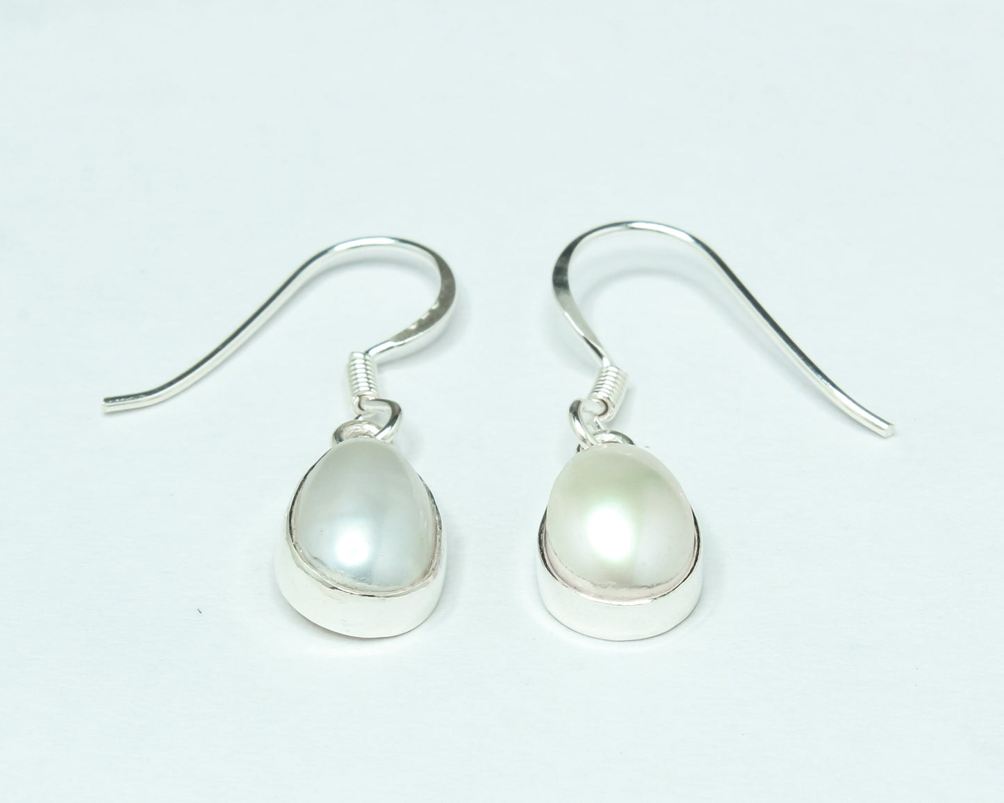 Pear/Teardrop PEARL Gems Solid 925 SILVER Minimalist White Drop Earrings