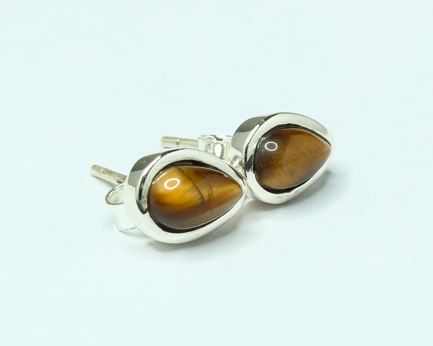Pear Shaped Tiger's Eye Gems 925 Sterling Silver Minimalist Stud Earrings