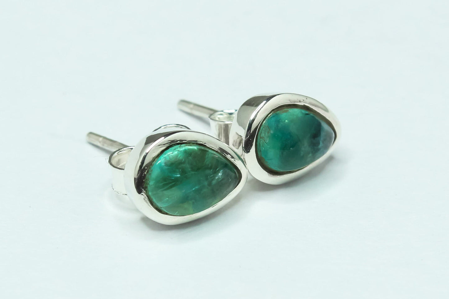 Pear/Teardrop Green APATITE Gems Sterling Silver Minimalist Stud Earrings