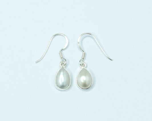 Pear/Teardrop PEARL Gems Solid 925 SILVER Minimalist White Drop Earrings