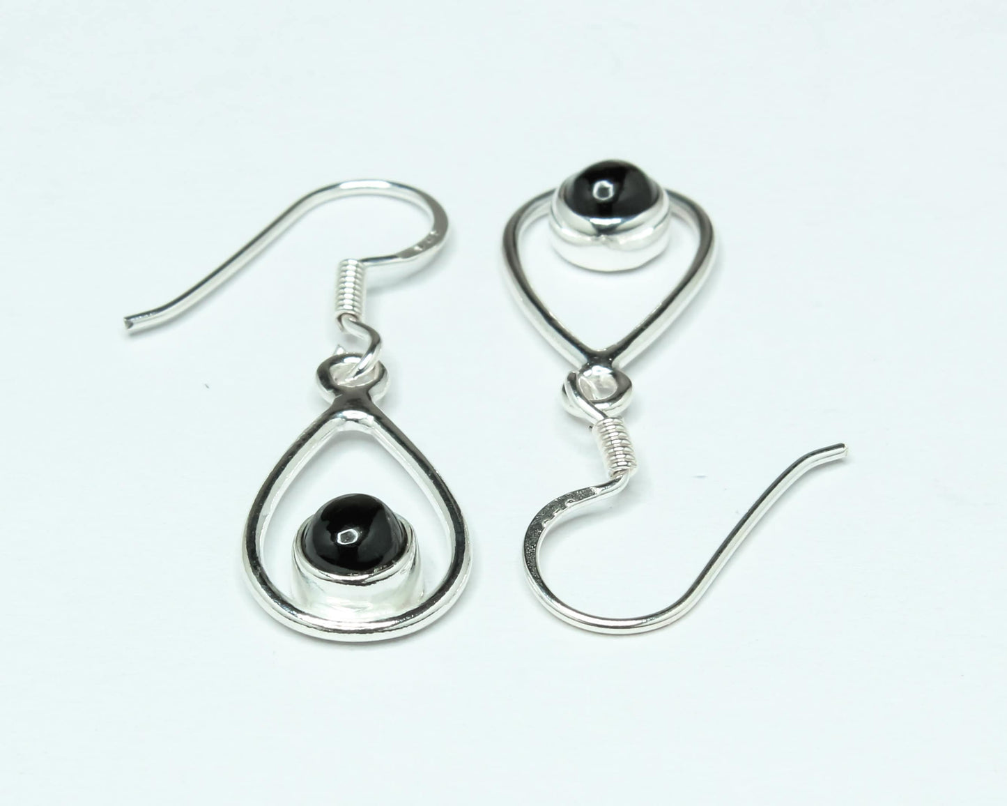 Pear/Teardrop Black Star Gems 925 Sterling Silver Simple Drop Earrings