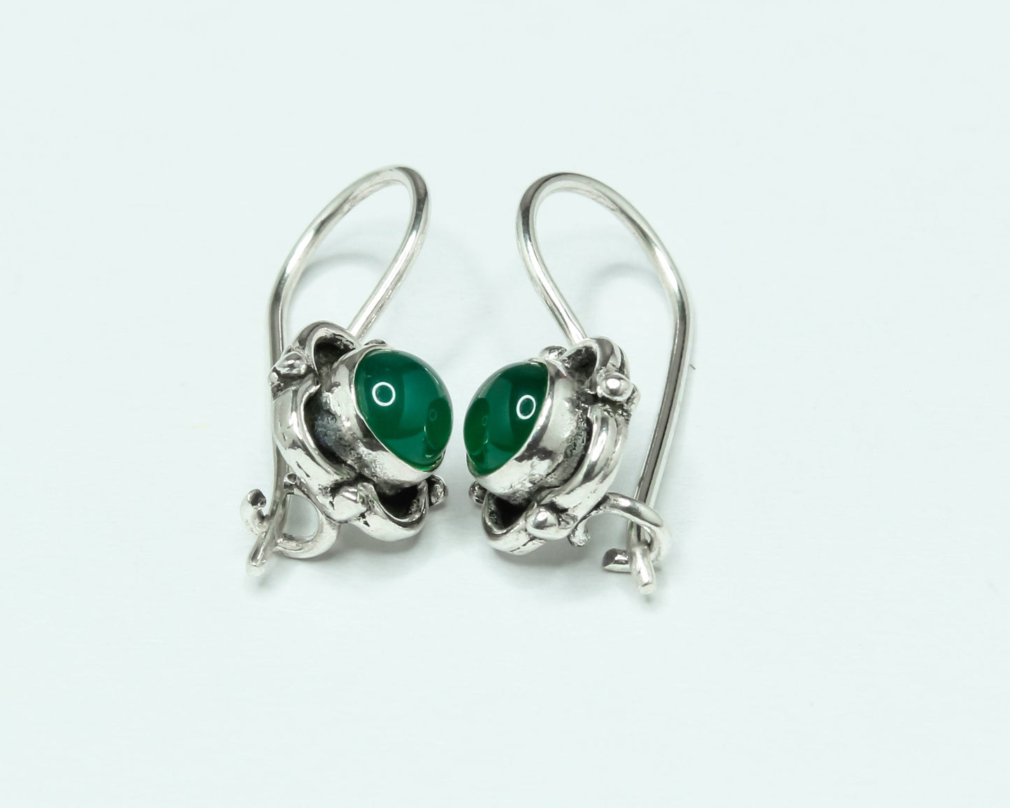 GREEN ONYX Gemstones Oxidized Silver Spring Flower Latch-Back Earrings